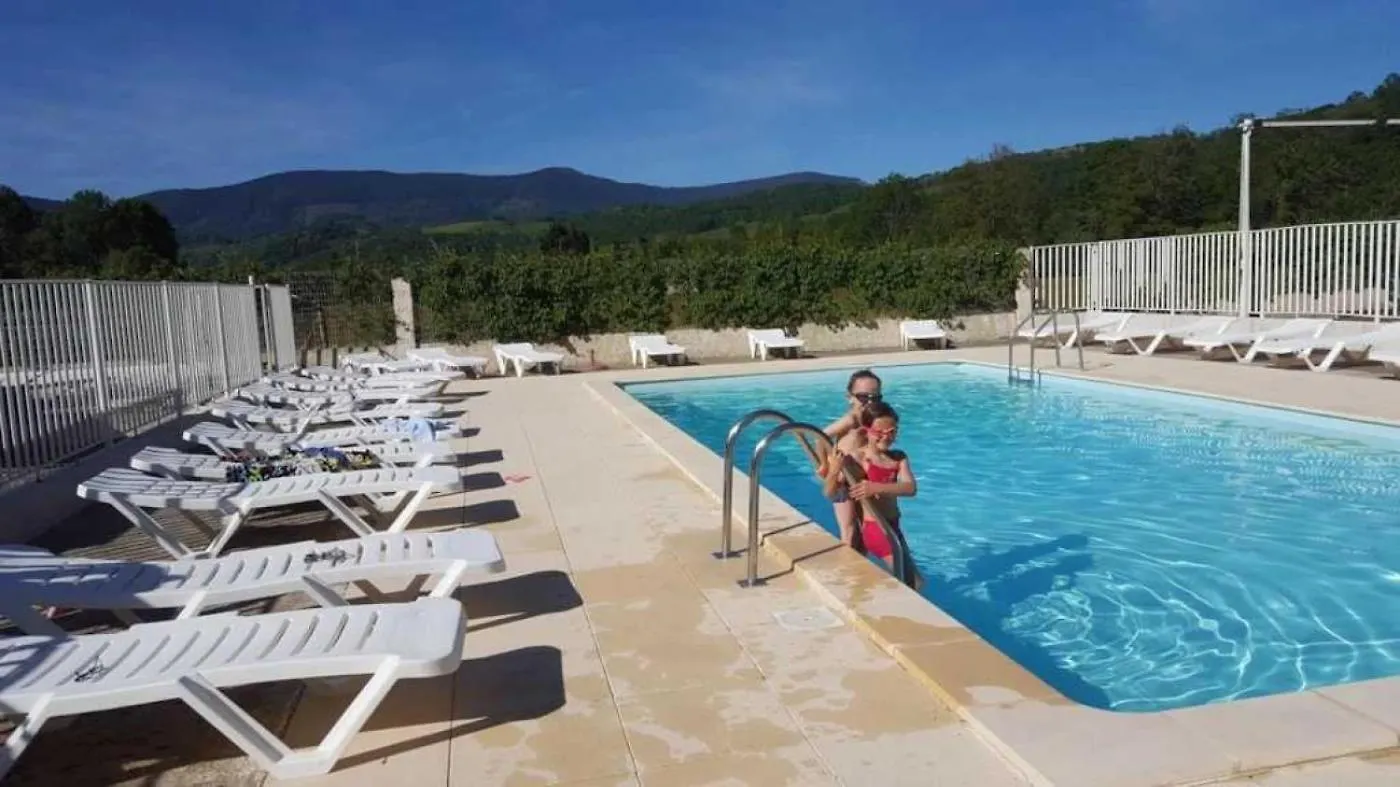 Camping 3 Etoiles - Piscine - Ccaihfi Seix France