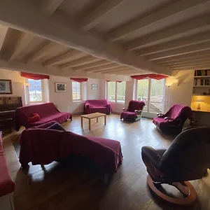 Maison Située Au Val De Baubère, Petite Vallée à Coté Du Village De Seix